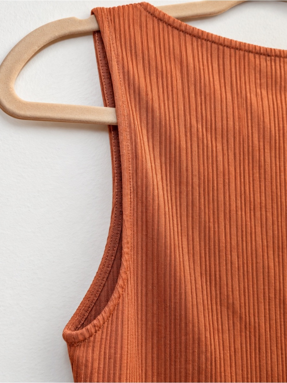 Forever 21 Terracotta Ribbed Button-Front Tank Top size medium - Picture 10 of 15